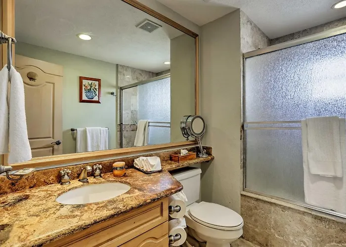 La Condo: Pools, Hot Tub, & Balcony Holiday home